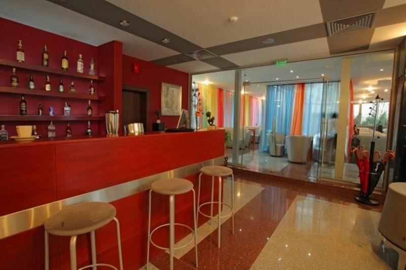 Hotel City Pleven Exterior photo