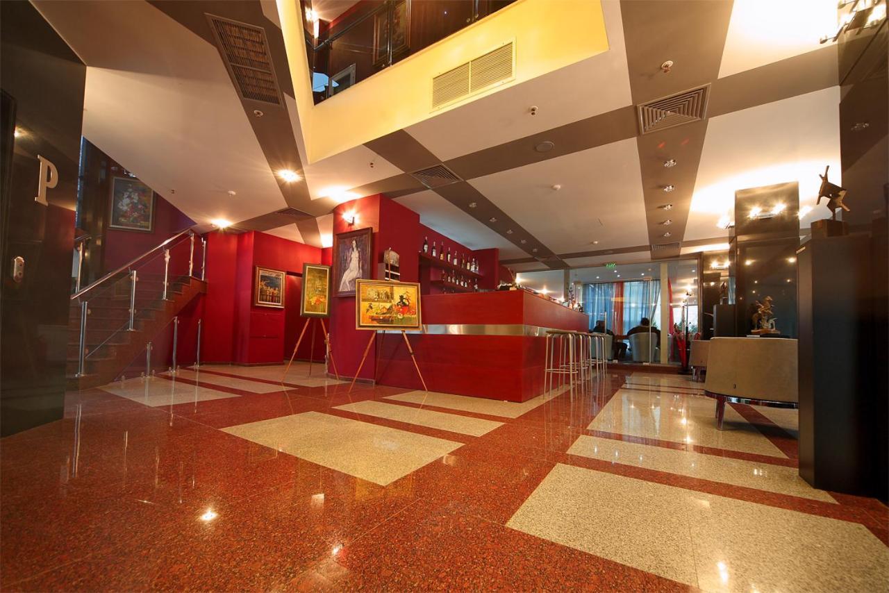 Hotel City Pleven Exterior photo